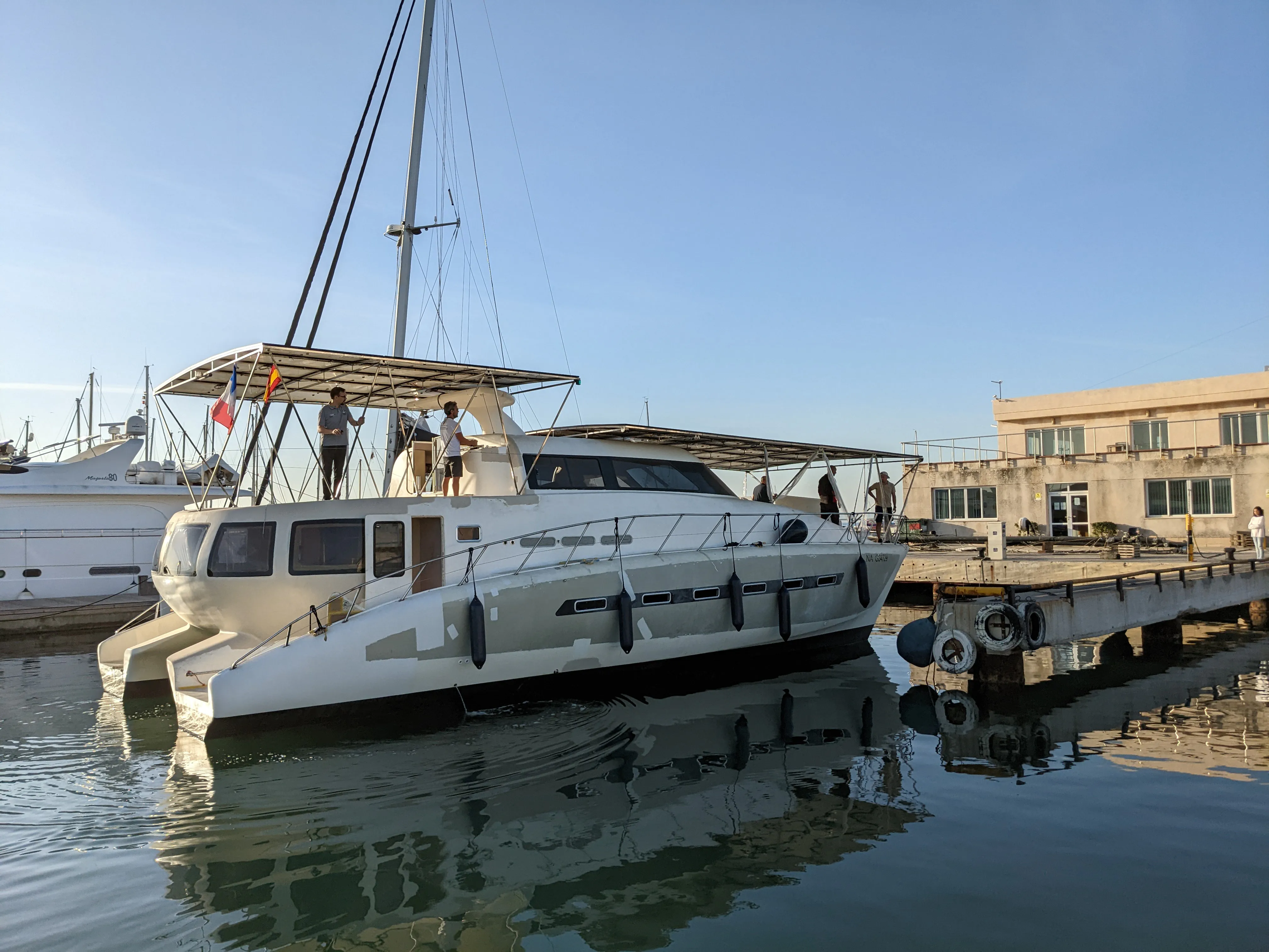 manoeuvre vers le ponton alter-text